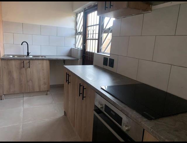 3 BEDROOM HOUSE FOR SALE IN MORGENSTER